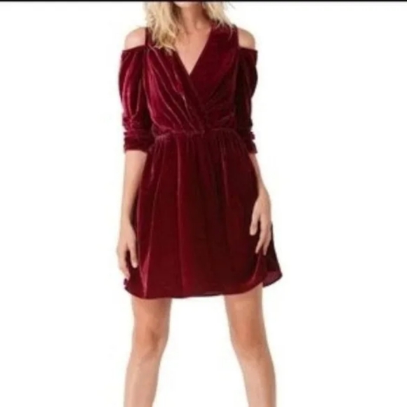 Hale Bob Dresses & Skirts - HALE BOB Silk Velvet Cold Shoulder Blouson Dress Tie Shoulder L‎ Cranberry NWT